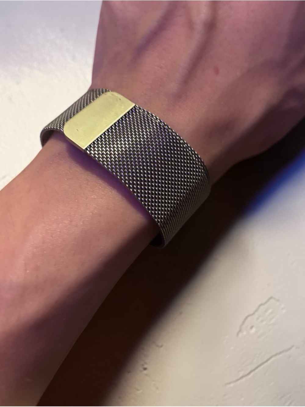 Apple Stainless Mesh Watch Band with Gold Clasp - Silver and Gold